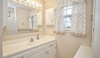 1901 MITTEN St, Dover, DE 19901