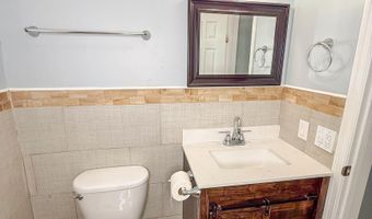 627 SIDNEY Cir, Anniston, AL 36207