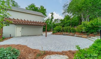 2400 Commonwealth Ave, Charlotte, NC 28205