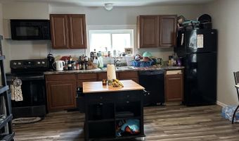 216 W Highland Ave, Ada, OH 45810