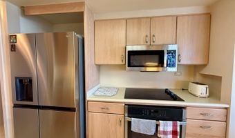 250 Kawaihae St 14A, Honolulu, HI 96825