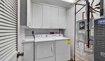 1433 Tahoe Valley Ct, Ballwin, MO 63021