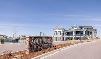 27430 E Lakeview Dr, Aurora, CO 80016