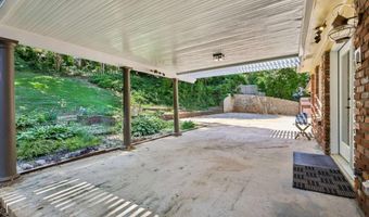 1067 Hess Dr, Avondale Estates, GA 30002