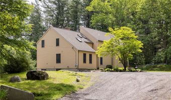 71 Phillips Ln, Glocester, RI 02814