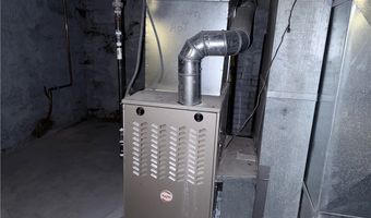 28 Christie St, Akron, OH 44303