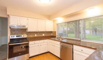 3356 Tacoma Cir, Ann Arbor, MI 48108