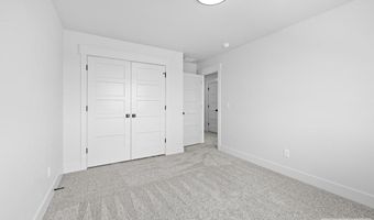 739 Curlew Dr, Ammon, ID 83406