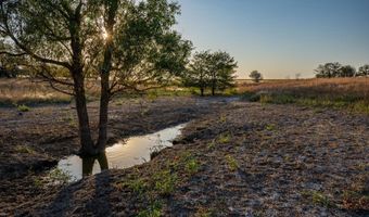 3671 Avenue V, Albert, KS 67511
