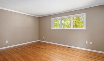 3342 Williamsburg St Rd, Ann Arbor, MI 48108