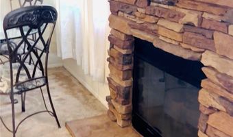 21258 Nisqually Rd, Apple Valley, CA 92308
