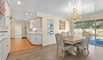 1127 W Foothill Blvd, Arcadia, CA 91006