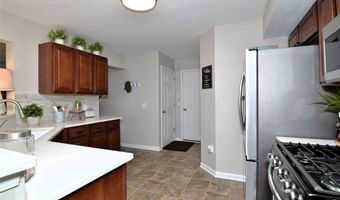 10411 Redbud Dr, Aurora, OH 44202