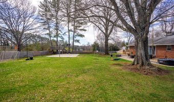 126 Maple St, Appomattox, VA 24522