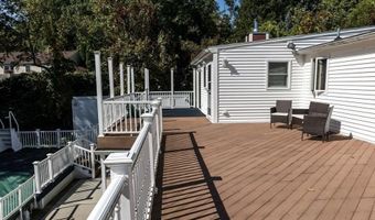 200 Myette St, Woonsocket, RI 02895