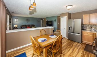 7934 Painted Pony Dr, Indianapolis, IN 46217