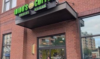 2147 S OAKLAND St, Arlington, VA 22204