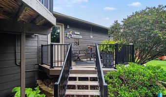 904 S Patrician Ct, Brandon, SD 57055