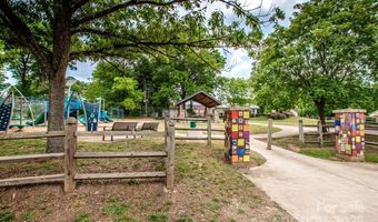 1105 Parkwood Ave, Charlotte, NC 28205