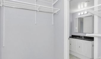 5225 POOKS HILL Rd 505S, Bethesda, MD 20814