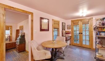 208 S 2nd St, Alpine, TX 79830