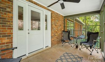 244 Mcmahon Ln, Bakersville, NC 28705