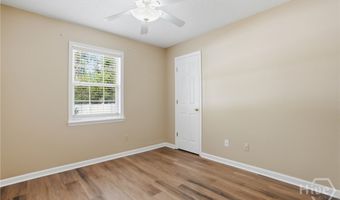 197 Waters Ave, Allenhurst, GA 31301