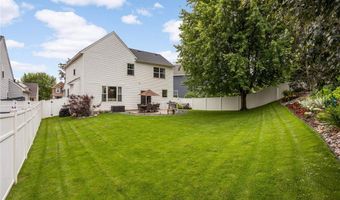 15315 Dundee Ct, Apple Valley, MN 55124