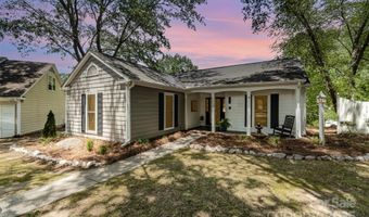 2722 Hillmont Dr, Charlotte, NC 28226