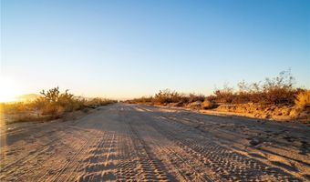 2641 S Javelina Rd, Yucca, AZ 86438