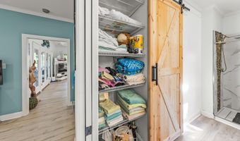 452 Indian Bluff Dr, Arapahoe, NC 28510