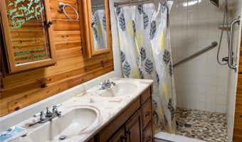 24845 PEARL St, Astor, FL 32102
