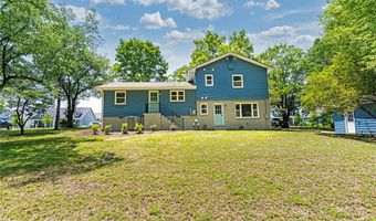 713 Chapman St, Ashland, VA 23005