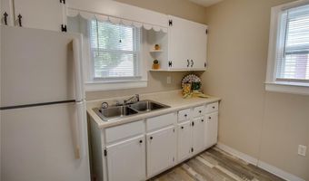 3627 Horn Ave, Alton, IL 62002
