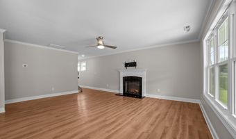 3671 Bellflower Dr, Ayden, NC 28513