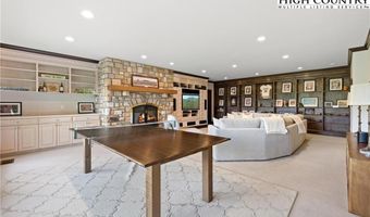 169 Goldfinch Ct, Banner Elk, NC 28604