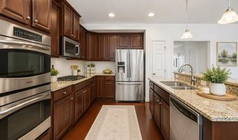 5722 CALLCOTT Way B, Alexandria, VA 22312
