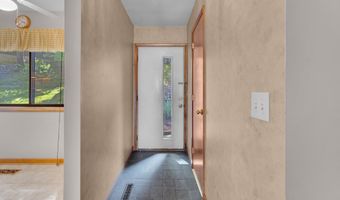 166 Old Brookfield Rd 11-1, Danbury, CT 06811