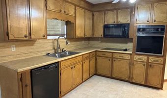 107 Potecasi Creek Dr, Ahoskie, NC 27910