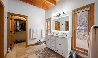 95 Birch Bark Ln, Big Sandy, TN 38221