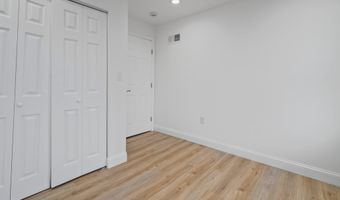 433 N ROBINSON St, Baltimore, MD 21224