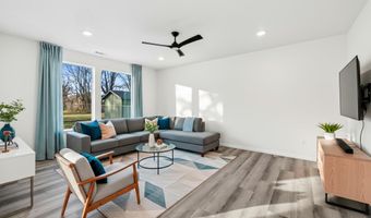 307 6th St, Benton City, WA 99320