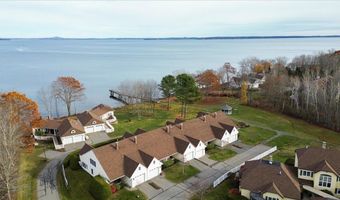 99 Dockside Ln, Belfast, ME 04915