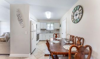162 BELVEDERE St, Atlantic Beach, FL 32233