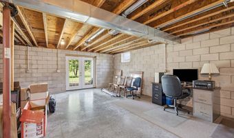792 King Ridge Dr, Ashland, OH 44805