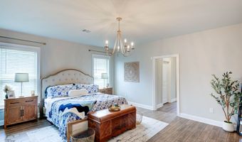 50 High Water Dr, Benton, LA 71006