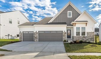 6804 Snowy Owl Ln, Affton, MO 63123