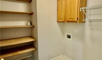 15 Pennine Ln, Bella Vista, AR 72714