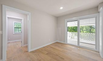76 Overton Dr, Bella Vista, AR 72714