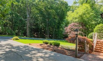 1673 Brevard Dr, Asheboro, NC 27205